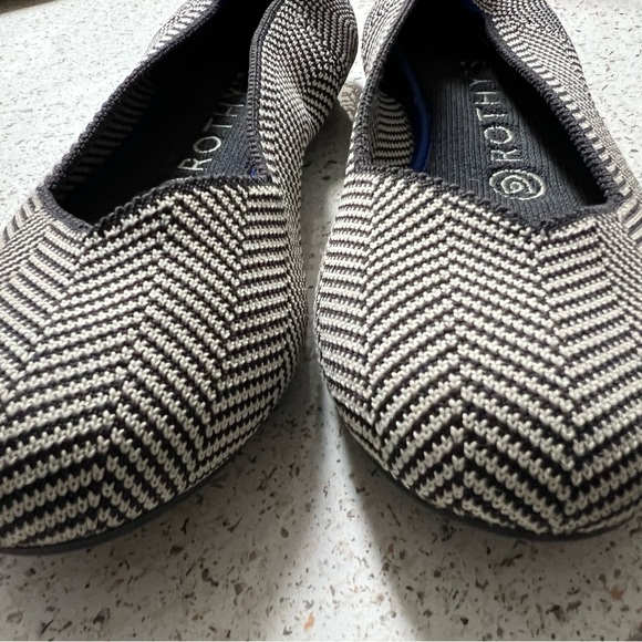 ROTHY'S CHEVRON FLATS! EXCELLENT CONDITION! - Picture 4 of 6